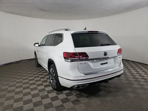 Photos of 2023 Volkswagen Atlas 3.6L V6 SEL Premium R-Line for sale in Cedar Rapids, IA at Cassill Motors