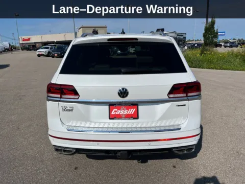 More photos of 2023 Volkswagen Atlas 3.6L V6 SEL Premium R-Line at Cassill Motors, IA