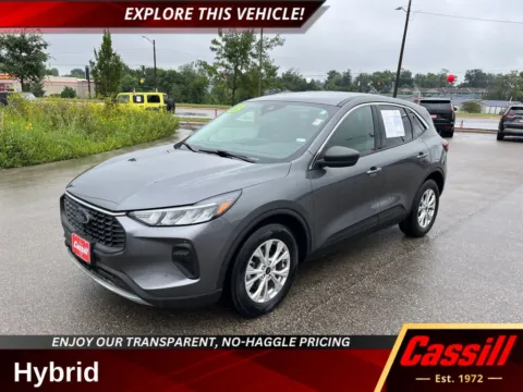 Gray 2023 Ford Escape Hybrid Active for sale in Cedar Rapids, IA