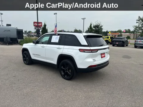 Another view of 2023 Jeep Grand Cherokee Altitude X for sale in Cedar Rapids, IA at Cassill Motors