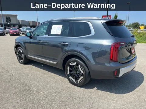 Another view of 2024 Kia Telluride S for sale in Cedar Rapids, IA at Cassill Motors
