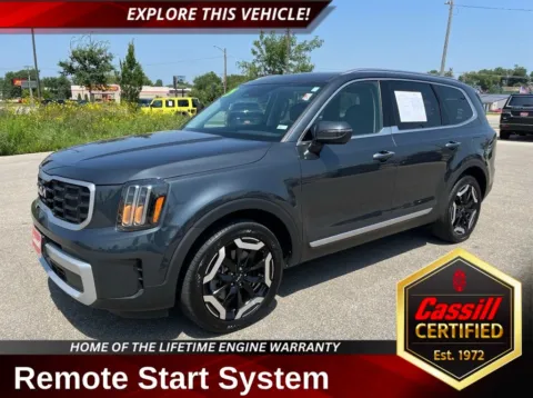 Gray 2024 Kia Telluride S for sale in Cedar Rapids, IA