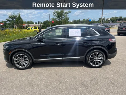 Photos of 2022 Lincoln Nautilus Reserve for sale in Cedar Rapids, IA at Cassill Motors