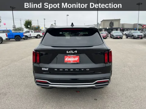 More photos of 2022 Kia Sorento S at Cassill Motors, IA