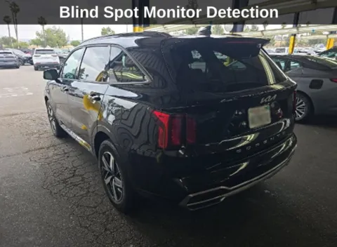More photos of 2022 Kia Sorento S at Cassill Motors, IA