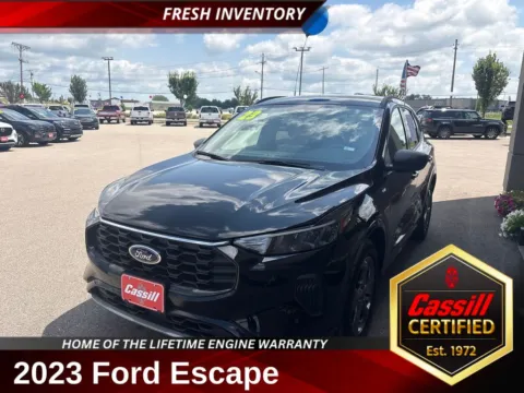 Black 2023 Ford Escape ST-Line for sale in Cedar Rapids, IA