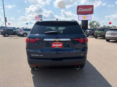 More photos of 2023 Chevrolet Traverse LT at Cassill Motors, IA