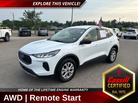 White 2024 Ford Escape Active for sale in Cedar Rapids, IA