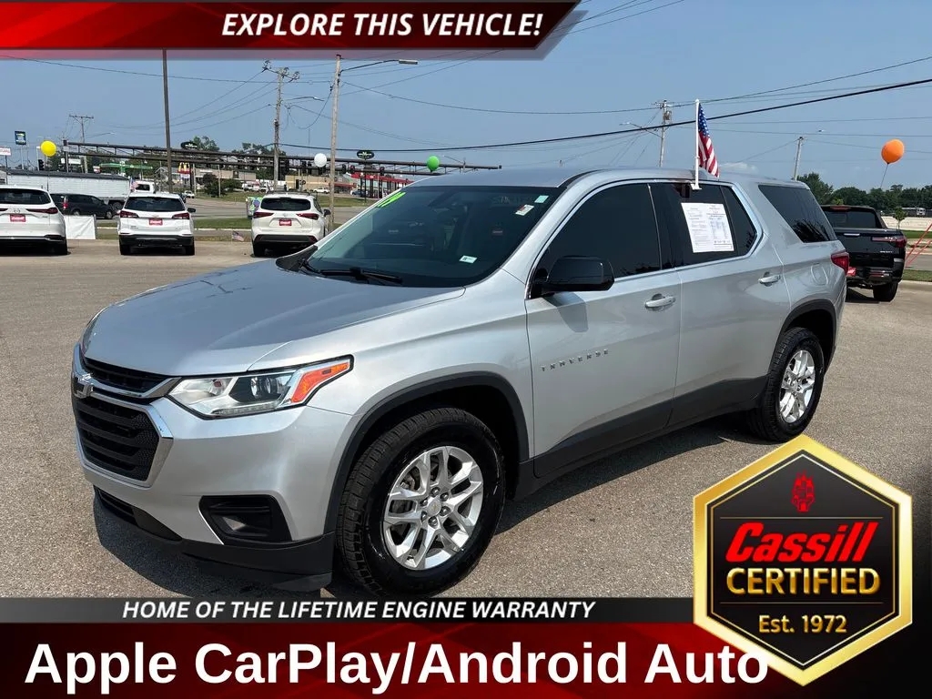 Silver 2019 Chevrolet Traverse LS for sale in Cedar Rapids, IA