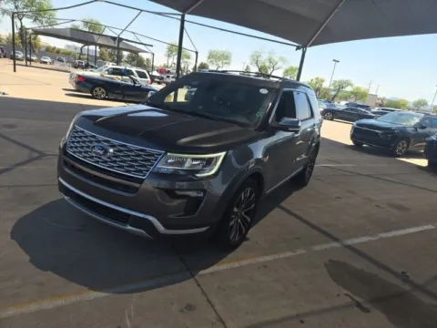 Photos of 2018 Ford Explorer Platinum for sale in Cedar Rapids, IA at Cassill Motors