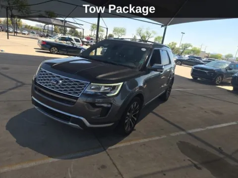 More photos of 2018 Ford Explorer Platinum at Cassill Motors, IA