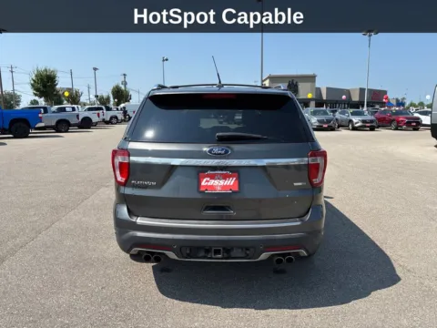 More photos of 2018 Ford Explorer Platinum at Cassill Motors, IA