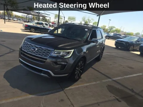 More photos of 2018 Ford Explorer Platinum at Cassill Motors, IA