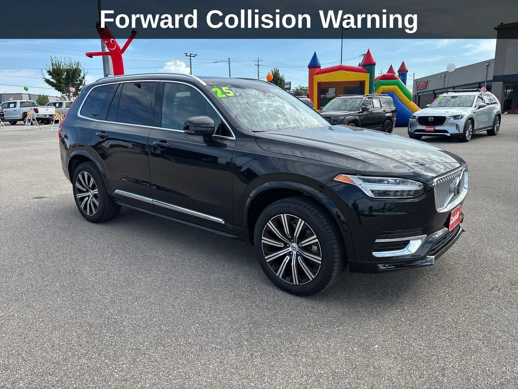 Volvo XC90 photo 9