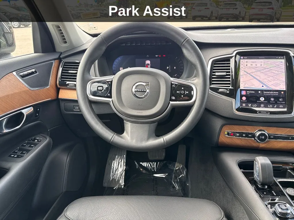 Volvo XC90 photo 18