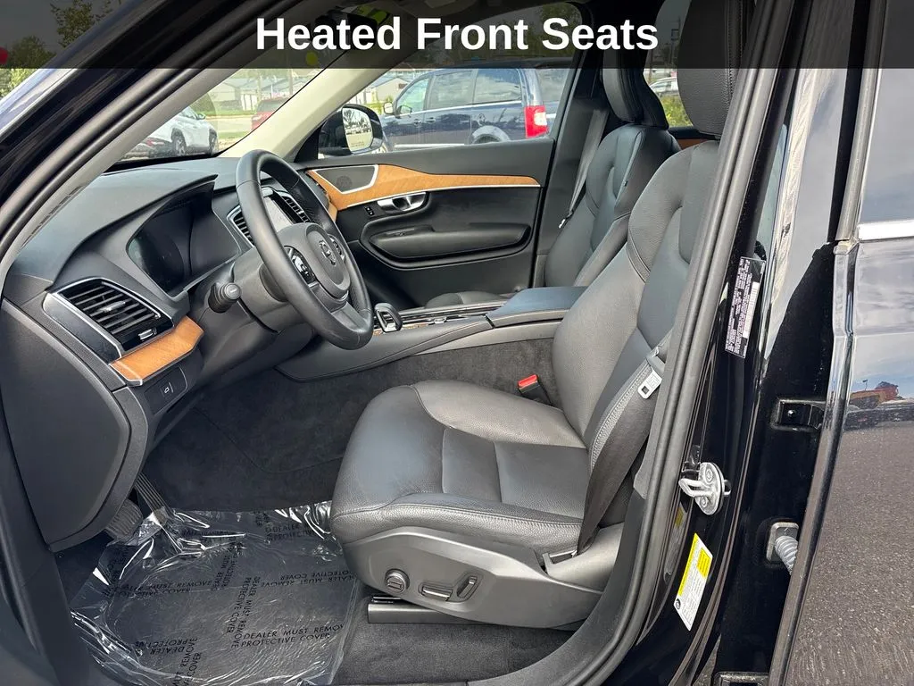 Volvo XC90 photo 12