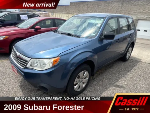 Blue 2009 Subaru Forester 2.5X for sale in Cedar Rapids, IA
