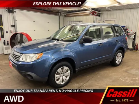Blue 2009 Subaru Forester 2.5X for sale in Cedar Rapids, IA