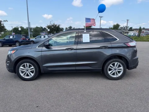 Photos of 2018 Ford Edge SEL for sale in Cedar Rapids, IA at Cassill Motors