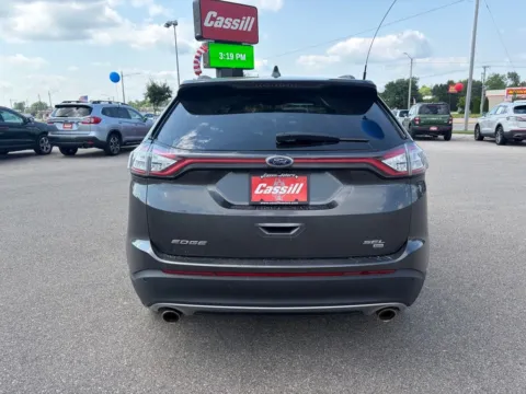 More photos of 2018 Ford Edge SEL at Cassill Motors, IA
