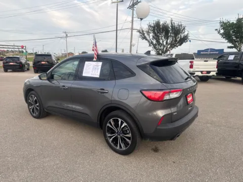 Photos of 2022 Ford Escape SE for sale in Cedar Rapids, IA at Cassill Motors