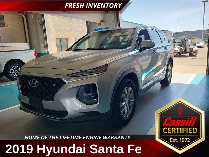 Silver 2019 Hyundai Santa Fe SE for sale in Cedar Rapids, IA