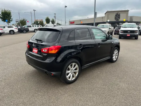 More photos of 2015 Mitsubishi Outlander Sport SE at Cassill Motors, IA
