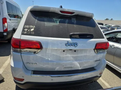 More photos of 2020 Jeep Grand Cherokee Limited at Cassill Motors, IA