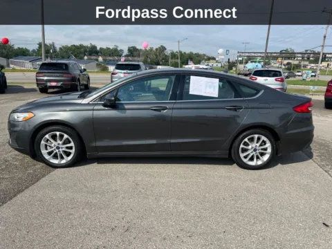 Photos of 2019 Ford Fusion SE for sale in Cedar Rapids, IA at Cassill Motors