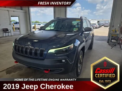 Blue 2019 Jeep Cherokee Trailhawk for sale in Cedar Rapids, IA