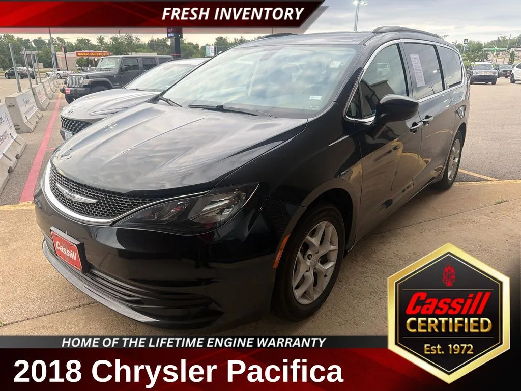 2018 Chrysler Pacifica Touring for sale in Cedar Rapids, IA