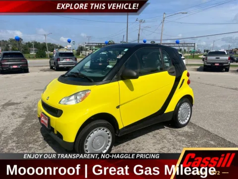 Yellow 2008 smart Fortwo Passion for sale in Cedar Rapids, IA