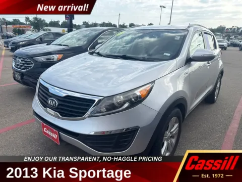 Silver 2013 Kia Sportage LX for sale in Cedar Rapids, IA