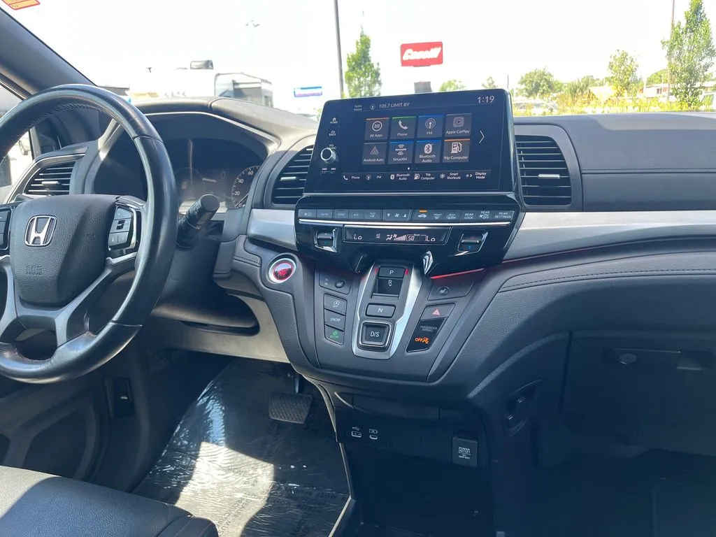Honda Odyssey photo 24