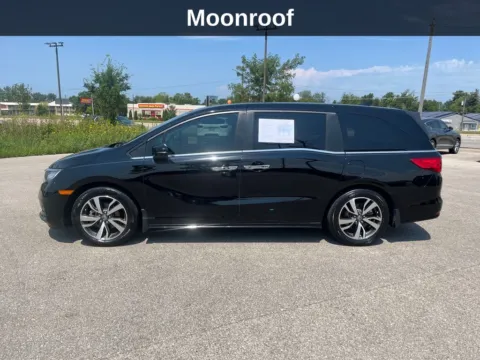 Photos of 2023 Honda Odyssey Touring for sale in Cedar Rapids, IA at Cassill Motors