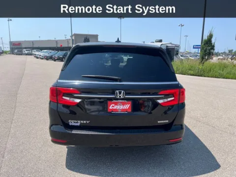 More photos of 2023 Honda Odyssey Touring at Cassill Motors, IA
