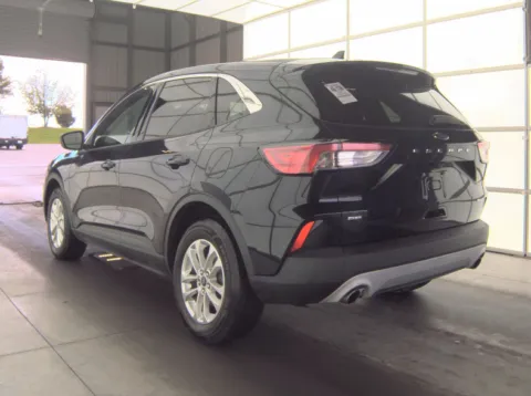 Photos of 2021 Ford Escape SE for sale in Cedar Rapids, IA at Cassill Motors