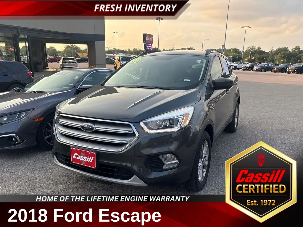 Gray 2018 Ford Escape SEL for sale in Cedar Rapids, IA