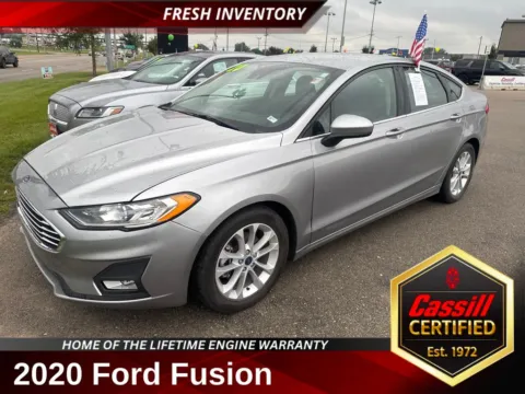 Silver 2020 Ford Fusion SE for sale in Cedar Rapids, IA
