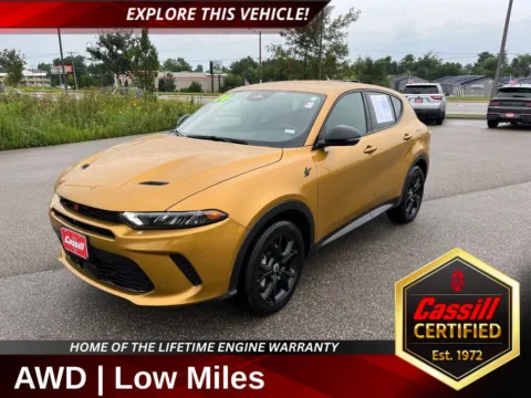 Gold 2024 Dodge Hornet R/T for sale in Cedar Rapids, IA