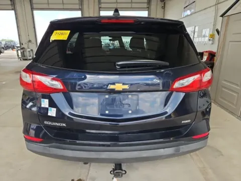 More photos of 2020 Chevrolet Equinox LS at Cassill Motors, IA