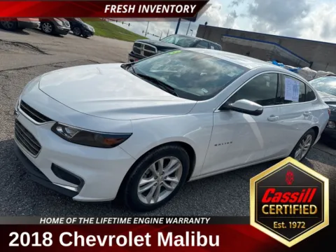 White 2018 Chevrolet Malibu LT for sale in Cedar Rapids, IA