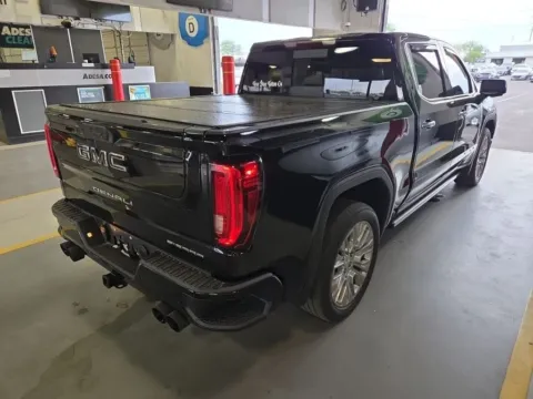 More photos of 2022 GMC Sierra 1500 Limited Denali at Cassill Motors, IA
