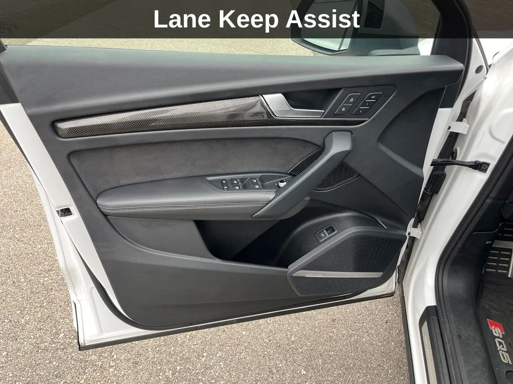 Audi SQ5 photo 13