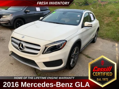 White 2016 Mercedes-Benz GLA 250 for sale in Cedar Rapids, IA