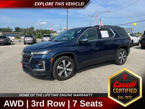 Blue 2023 Chevrolet Traverse LT Leather for sale in Cedar Rapids, IA