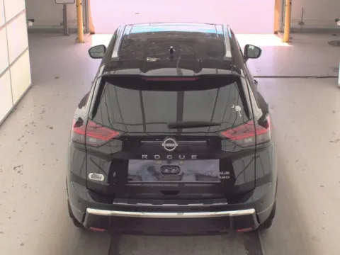 More photos of 2024 Nissan Rogue Platinum at Cassill Motors, IA