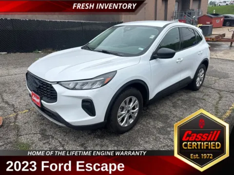 White 2023 Ford Escape Active for sale in Cedar Rapids, IA