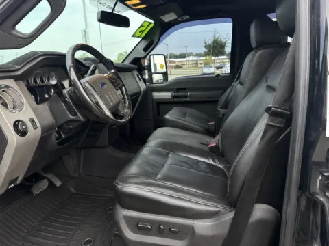 More photos of 2015 Ford F-250SD King Ranch at Cassill Motors, IA