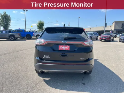 More photos of 2017 Ford Edge SEL at Cassill Motors, IA